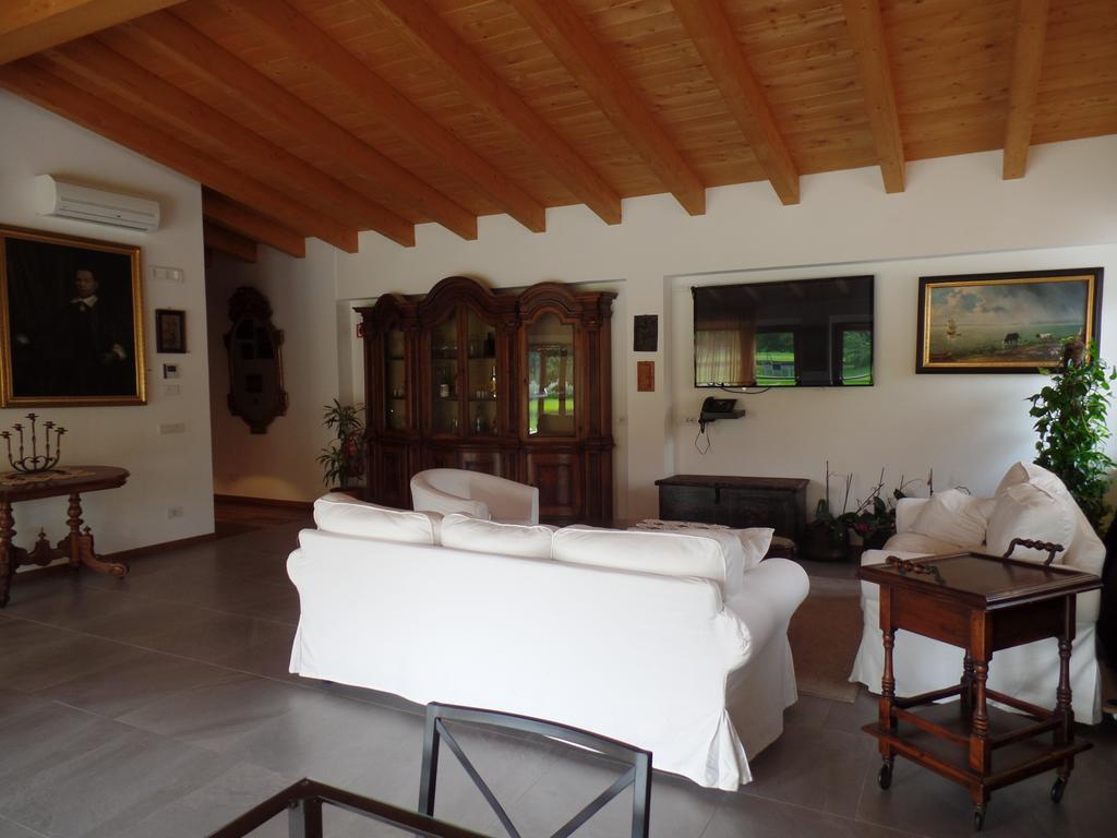Agriturismo Il Vagabondo Buttrio Buitenkant foto