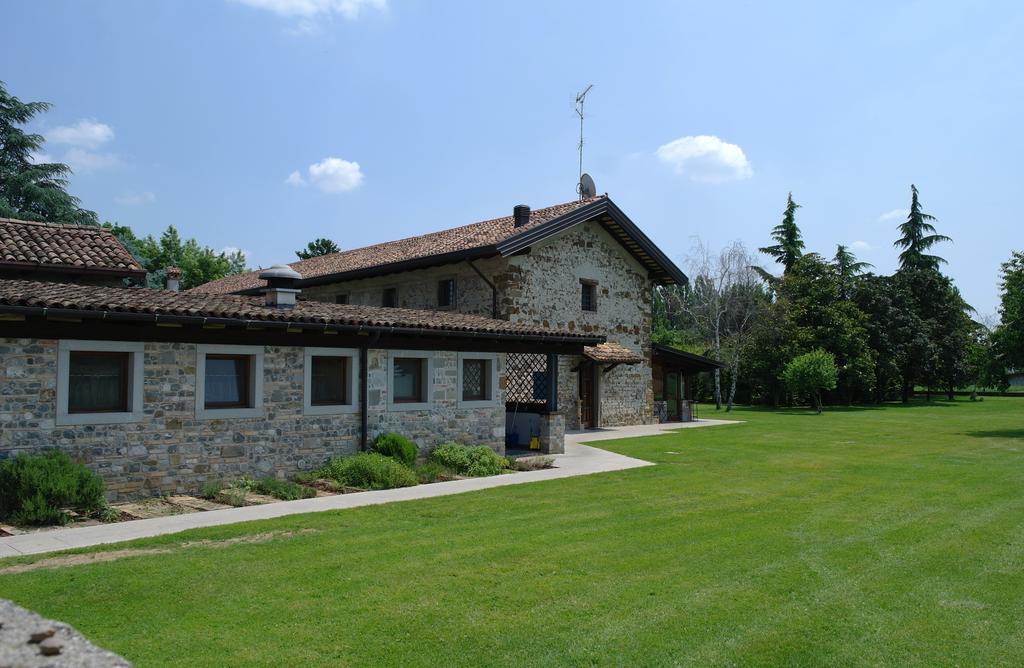 Agriturismo Il Vagabondo Buttrio Buitenkant foto